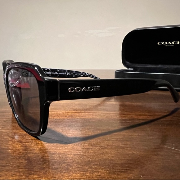 Coach Sunglasses HC8232 L1010 - Picture 5 of 7